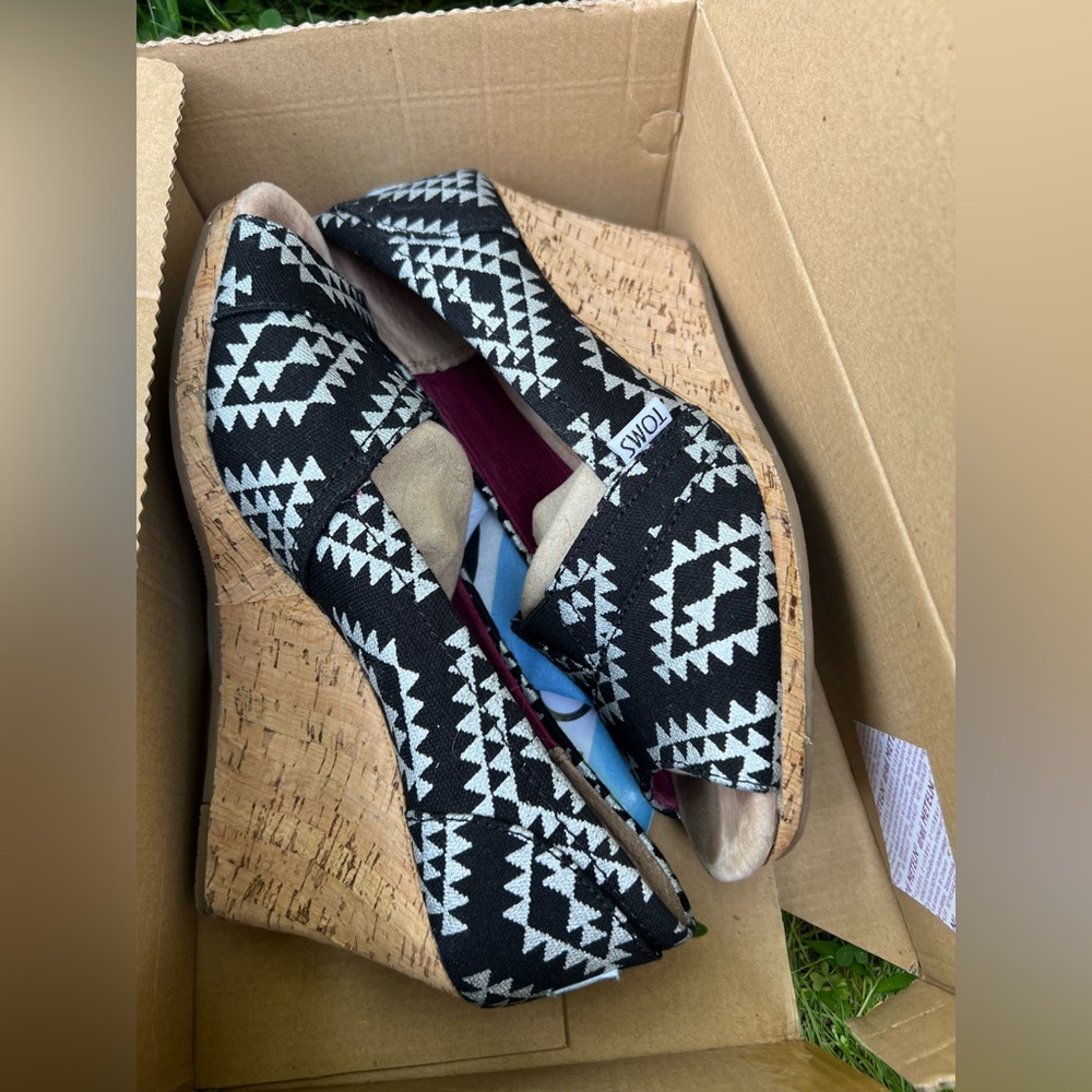 Tom’s tribal cork heeled wedges